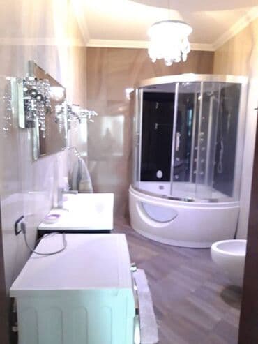 kiraye evler razin 2024: Nəsimi rayonu,28 may metrosu yanı,Yeni binada, şəhərin mərkəzində, 22 — 5