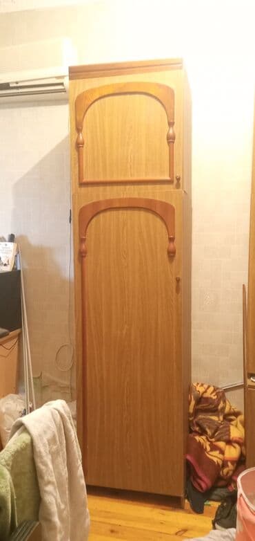 tavan taxtası: İşlənmiş, Açılan, 6 qapı Düz dolab, Qarderob, paltar dolabı, Rusiya — 6