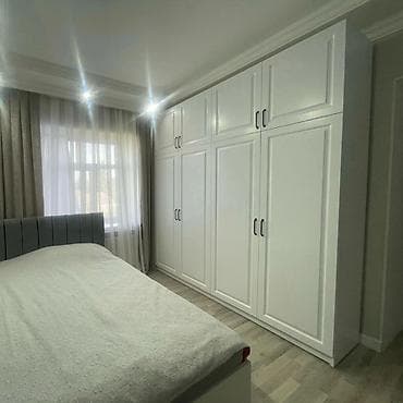 шкаф купе по индивидуальному заказу: Hər zövqə uyğun, yüksək keyfiyyətli sifarişlə mebel yığılması Mətbəx — 3