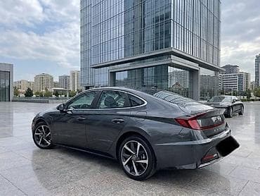 mersedes 2 7: Hyundai Sonata: 1.6 l | 2021 il Sedan — 4