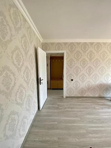 ecemide kohne tikili evler: Sumqayitda 8 mkda 1 otağli əşyali ev ayligi 300 man kiraye verilir.5/3 — 8