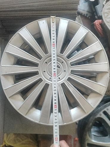 R13 Avtomobil üçün təkər disk qapaqları (kolpaklar) - Diametr: 13 — 1