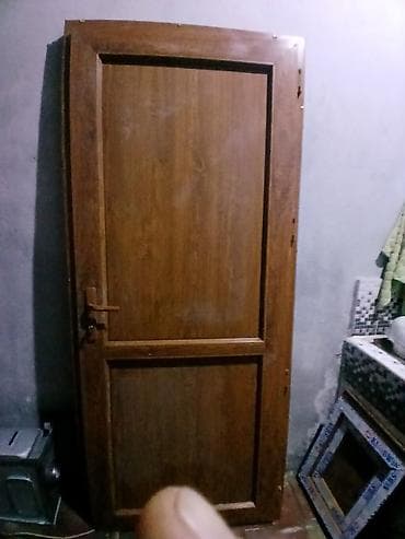 ayna qapi: İşlənmiş Plastik qapı Çərçivə ilə, Zəmanətsiz, Ünvandan götürmə — 3