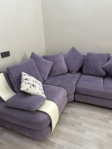 krep parca: Bənövşəyi rəngdə L formalı künc divan - Müasir dizayn: yumşaq — 1