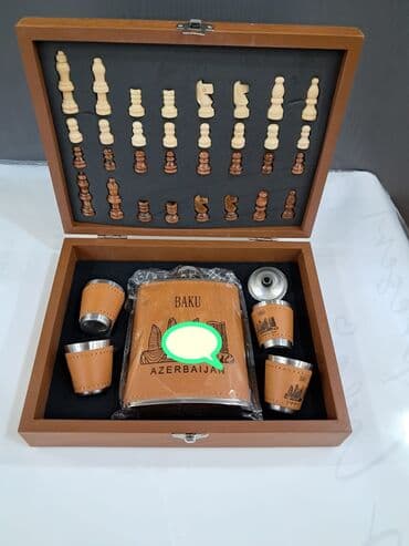 bayan aləti: Sahmatlar.muxtelif.
 yenidir.qiymetler ferqlıdir — 6