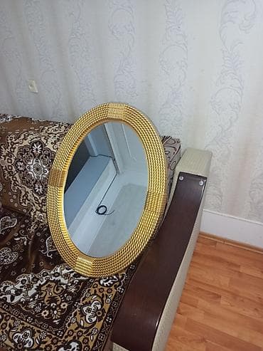 guzgu sumqayit: Güzgü Divar üçün, Oval, Dekorativ, Çərçivə ilə — 1