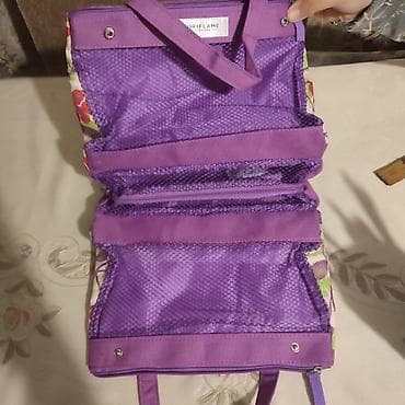 prada canta: Kosmeticka satilir. Yenidir. Qiymeti 6 manat — 3