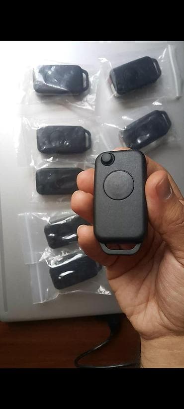 traktor alqi satqisi: 18 AZN Mercedes açar korpuslari satılır təzədir üstündə açarı da — 2