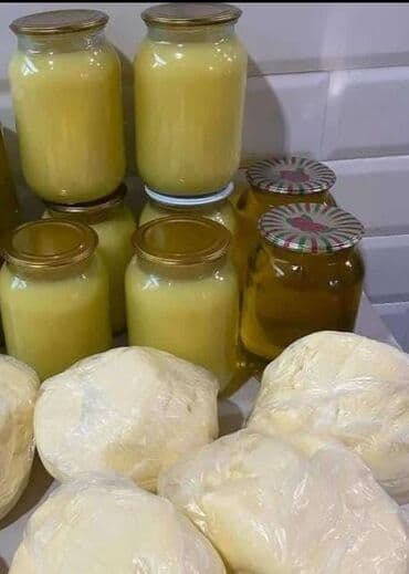 yağı: Təmiz süd məhsulları. Nehrə yağı 1 kg 12 azn. Ərinmişin 1 balonu 50 — 1