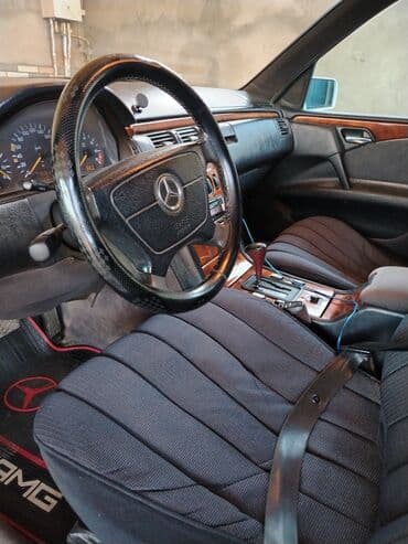 mercedesbenz w210 surətlər qutusu başlığı: Mercedes-Benz E 230: 2.3 л | 1995 г. Седан — 10