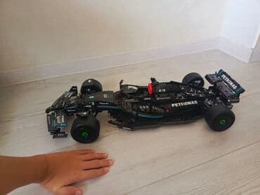 oyuncaq robot: F1 mercedes petronas 
65х27х15 sm — 7
