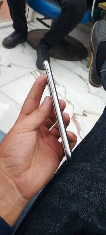 Бытовая техника: IPhone X, 64 ГБ, Серебристый, Face ID — 4