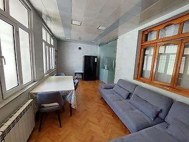 modul tipli ev: Bakı, Bakıxanov qəs., 4 otaqlı, Köhnə tikili, m. Neftçilər, 100 kv. m — 4