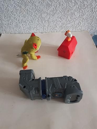 qizil baliq: MacDonalds oyuncagı. Qurbaga. Bir ədədi 3 manatdır — 5