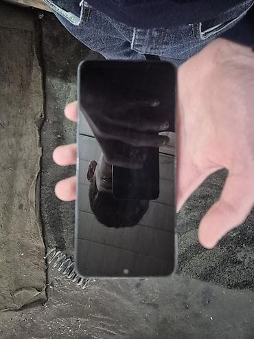 Xiaomi 256 GB, rəng - Qara, 
 İki sim kartlı, Face ID, Sensor