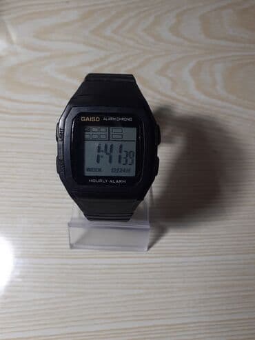 хочу купить часы: Cib saatları .Gənclik metrosu keçmiş Gənclik mehmanxanasının yanı — 15