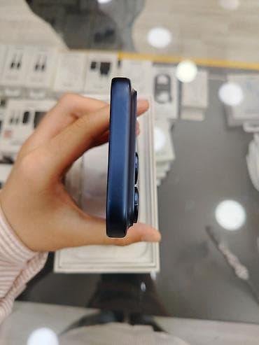 iponalar: IPhone 17 Pro, 256 GB, Mavi — 5
