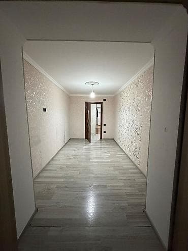 Дома: Vasmoyda Lotos ticarət mərkəzindən aşağıda parkın yanında 3 otaqlı — 7