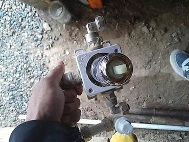 Gizli montaj üçün duş qarışdırıcı/termostatik klapan bloku - Divar