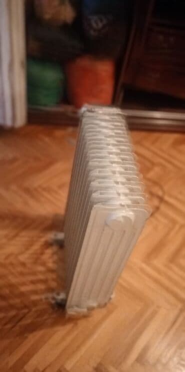 Bu radiator tipli qızdırıcı otaqların səmərəli və bərabər isidilməsi