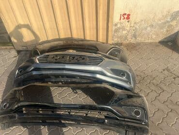 ford fusion qabaq bufer: Müxtəlif markalar üçün olan ağ rəngli avtomobil bamperləri. Bu — 7