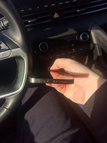 nar ceken masin: IPhone 13 Pro, 256 GB, Black Titanium — 6