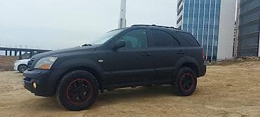 mercedes disk: KIA SORENTO SUV – mat qara rəngli, tam ölçülü kuzovlu, şəhər və — 2