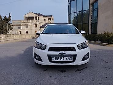 Chevrolet Aveo: 1.6 l | 2013 il 230000 km Hetçbek