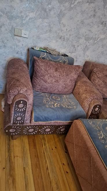 İşlənmiş, Künc divan, Divan, Bazalı — 2