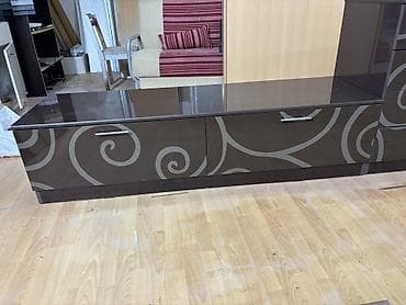 gurcu xengeli aparati: Düz TV altlığı, Polkalı — 3