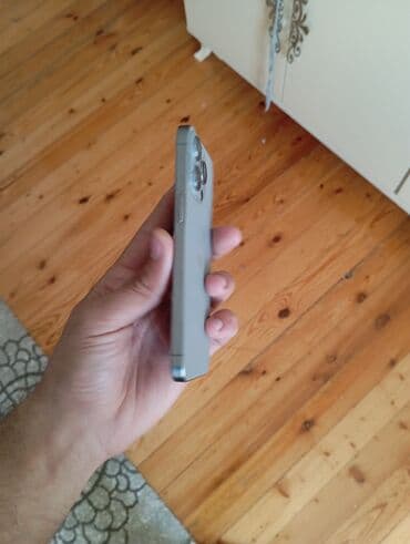 goruntulu kamera: IPhone 15 Pro Max, Gümüşü, Face ID — 5