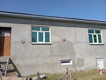 mənzil kirayəsi 2 otaqlı: 1 mərtəbəli həyət evi - Divarları suvaqlı, çardağı şifer örtüklü. - — 4