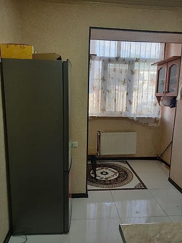 xirdalanda ev: Xrdalan 8 nömreli mekdeb 500 AZN/ay 3 otaqlı Köhnə tikili 65 m² Sahə — 3