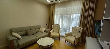 kesle ev: 4 otaqlı, 154 kv. m, Yeni təmirli — 2