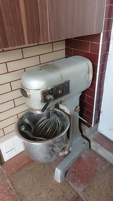 poco x6 pro qiymət: Mikser 16lt .0 faza Tam işləkdir. Qiymet 550 azn. Unvan Ramani şuşa — 1