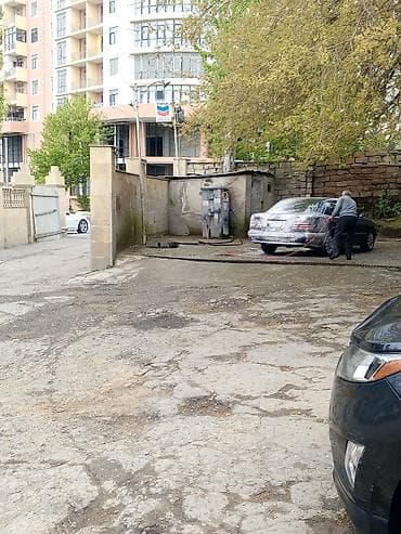 Avtoyumalar: Avto servisde yer icareye verilir,avto ustalari(malyar,palirovsik,ve.s — 3