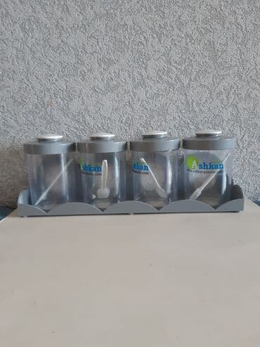 4-lü dəst.
Ədviyyat qabları