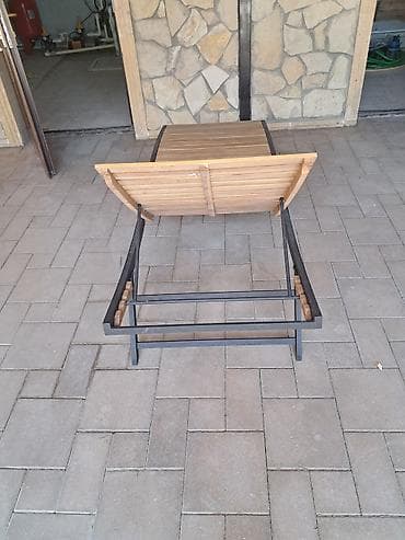 kredit mebel: Açıq hava üçün uzanma şezlongu – JYSK - Dizayn: Minimalist və müasir; — 2