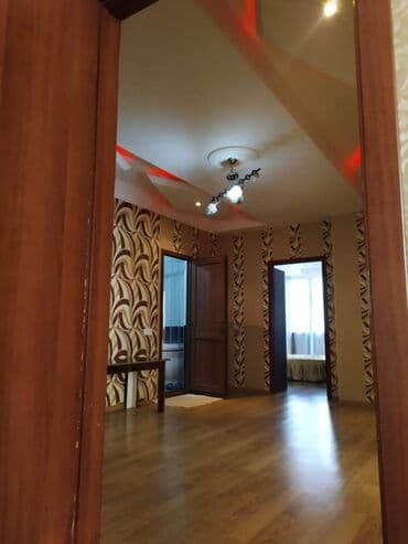 xırdalanda kirayə mənzillər: Xətai metrosuna yaxin yerləşən ümumi sahəsi 130 kv,m olan,4 otaqlı — 11