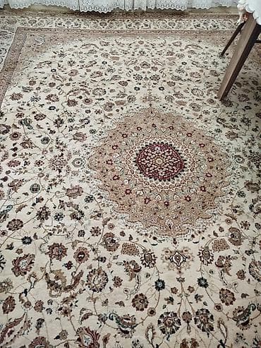 Монеты: Şərq üslubunda klassik naxışlı xalça - Rəng palitrası: krem əsas fon — 1