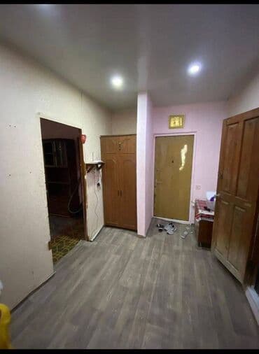 ehmedlide ucuz kiraye evler 2023: Azadliq metrosunun yaxınlığında köhnə kapital banka yaxın 5 — 13