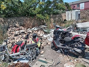 barter menziller: Salam qiymet şərtidi.ele belə yasmisam. qara Honda işləkdi. Qırmızı — 6