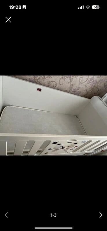 gəncə xalça: Uşaq beşiyi və komodlu dəst - Rəng: ağ və bej tonları - Yanları — 3