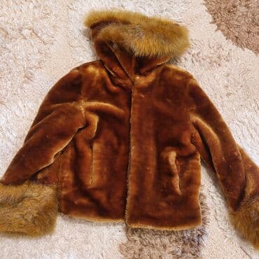 баку седерек шубы: Russiyadan alinib. Temiz maldi. tuki geti cixmir. kisa modeldi cibleri — 1