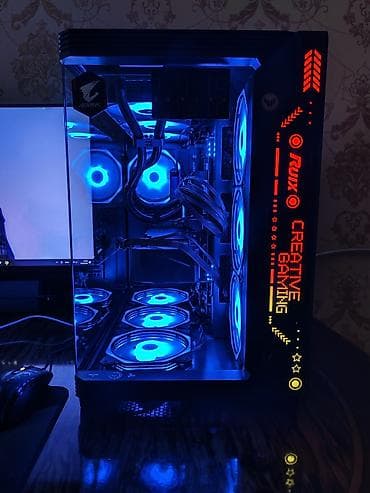 nvidia: Fotoda gördüyünüz oyun kömpüteri hər bir şeyi ilə bərabər satılır — 3