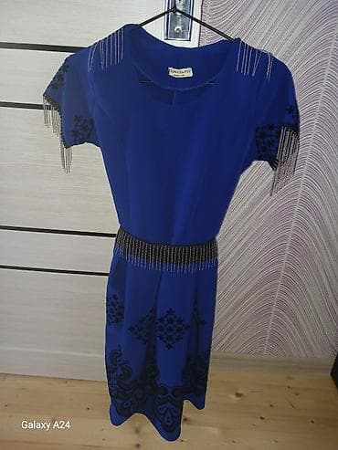 veçer donları: Ziyafət donu, Midi, Bershka, S — 1