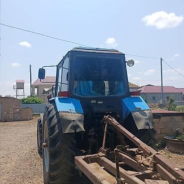 opel masin: Belarus 1221 traktor - Marka/model: Belarus 1221 (kabinəli) - Güc — 10