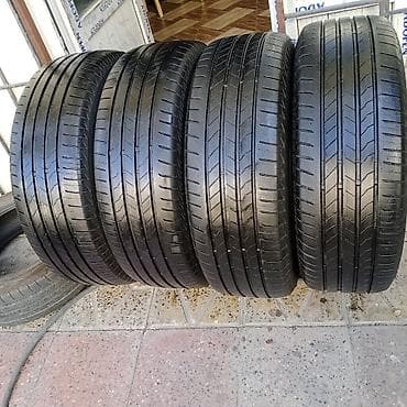 man sat: İşlənmiş Şin Bridgestone 225 / 65 / R 17 — 2
