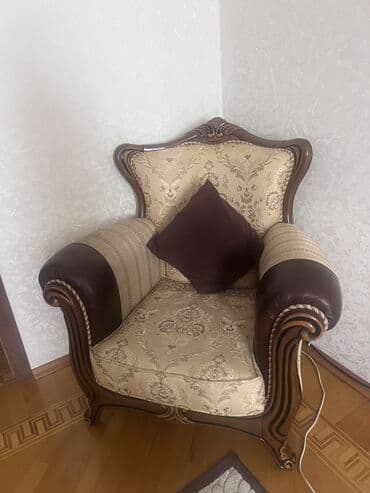 ikinci əl mətbəxt: Divan, İşlənmiş, Açılmayan, Bazasız, Parça, Çatdırılma yoxdur — 1