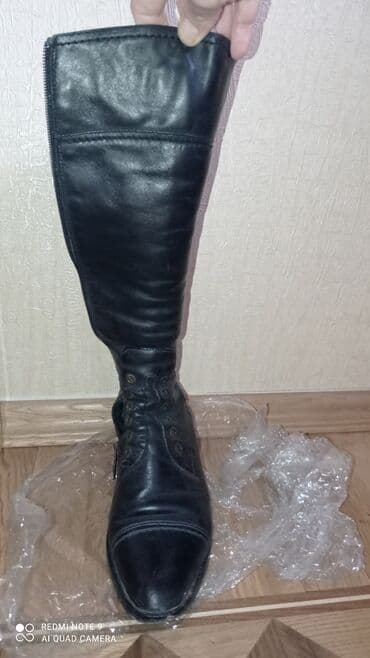 Бусы: Ботфорты, Burberry, Размер: 39, цвет - Черный, Б/у — 6